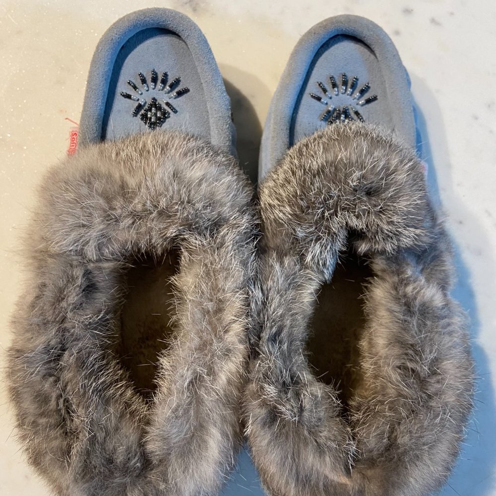 SoftMoc Moccasins (Sz 7)